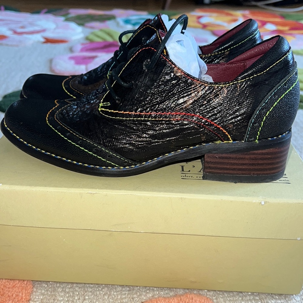 L’Artiste spring step black laced shoes 38 new in the box